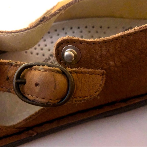 📌SOLD📌Vtg | Rieker Leather Minimalist Sandals Tan Cut Out Fisherman Vintage - Picture 7 of 12